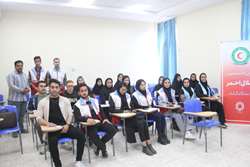 به همت کانون هلال احمر دانشگاه گنــاباد برگزار شد: کارگاه چیستی هلال‌احمر